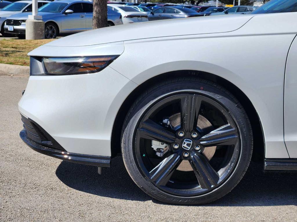 new 2026 Honda Accord Hybrid car, priced at $37,145