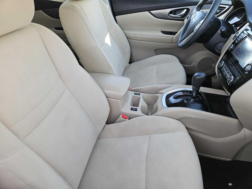 used 2016 Nissan Rogue car, priced at $10,819