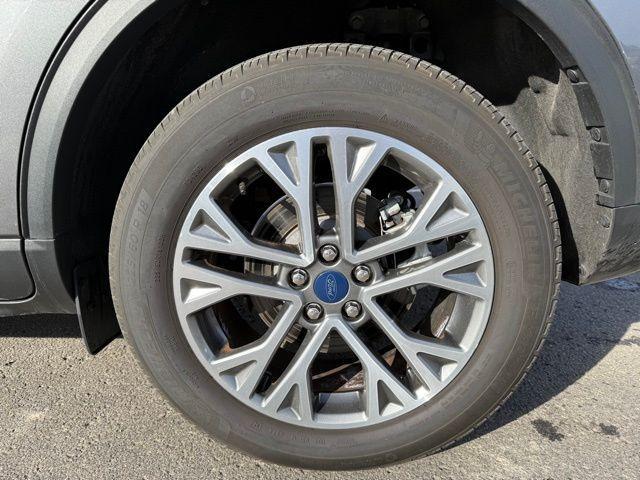 used 2022 Ford Escape car, priced at $23,000