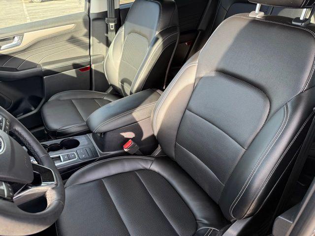 used 2022 Ford Escape car, priced at $23,000