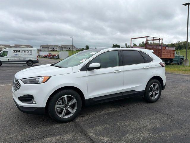 used 2024 Ford Edge car, priced at $33,399