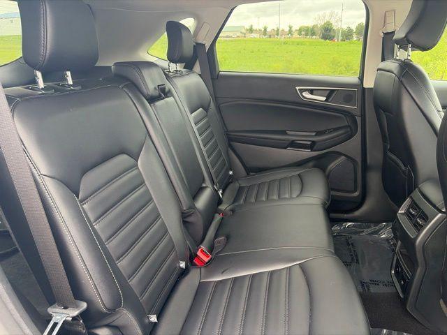 used 2024 Ford Edge car, priced at $33,399