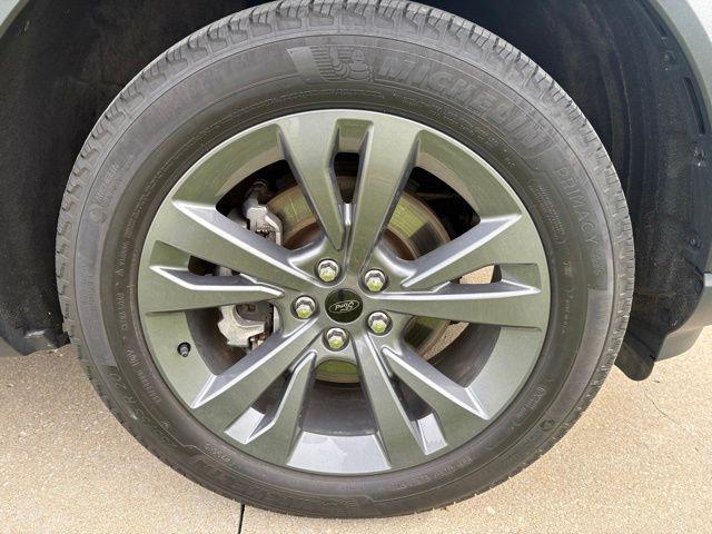 used 2024 Ford Explorer car, priced at $37,899