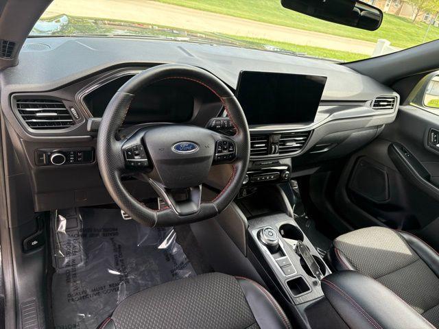 used 2024 Ford Escape car, priced at $27,000