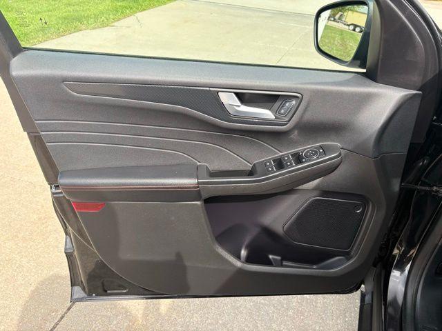used 2024 Ford Escape car, priced at $27,000