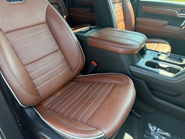 used 2024 GMC Sierra 2500 car, priced at $76,000