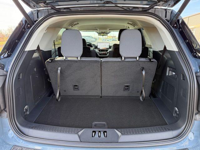 new 2026 Ford Explorer car, priced at $39,113