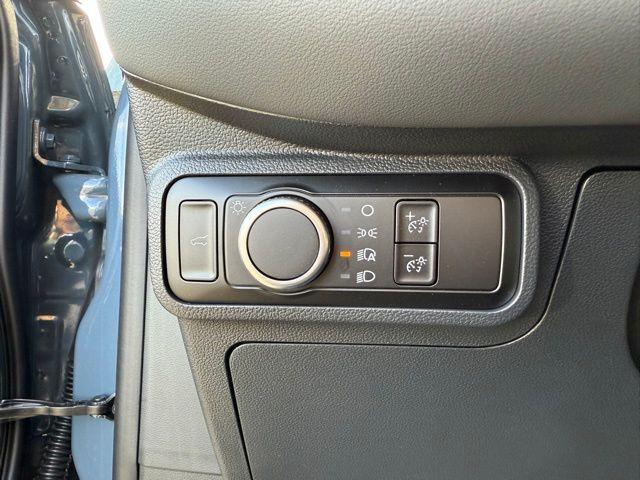 new 2026 Ford Explorer car, priced at $39,113