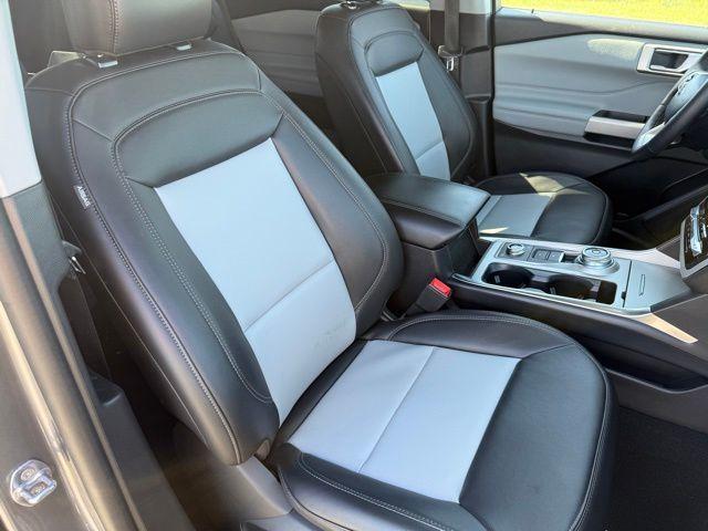 used 2024 Ford Explorer car, priced at $40,399