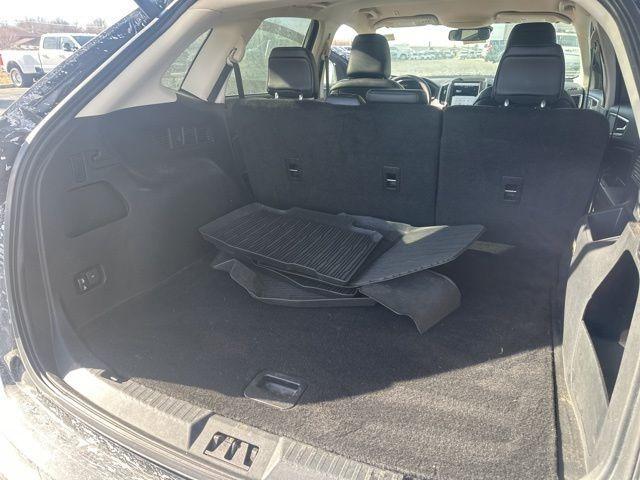 used 2024 Ford Edge car, priced at $29,000