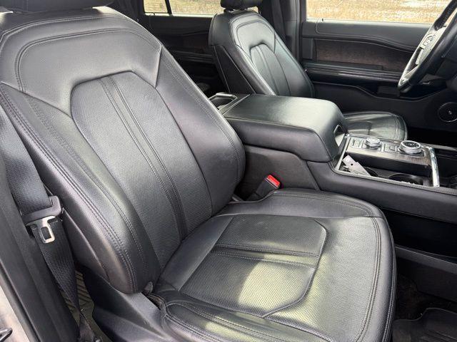 used 2021 Ford Expedition car, priced at $30,000