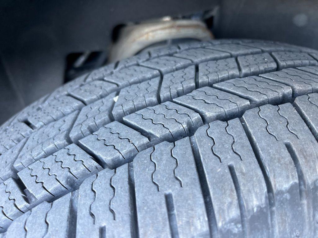 used 2016 GMC Yukon car, priced at $20,000