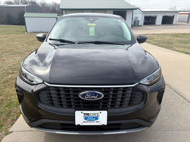 used 2024 Ford Escape car, priced at $26,000