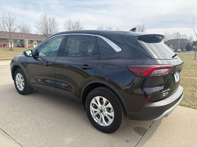 used 2024 Ford Escape car, priced at $26,000