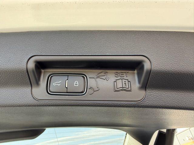 new 2026 Ford Explorer car, priced at $48,255