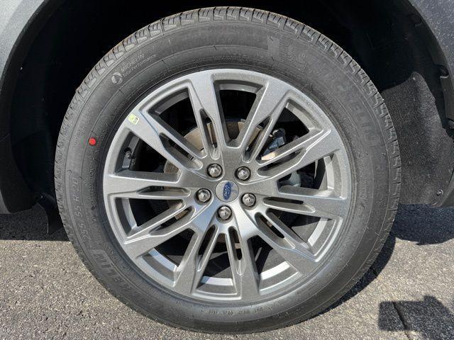 new 2026 Ford Explorer car, priced at $48,255