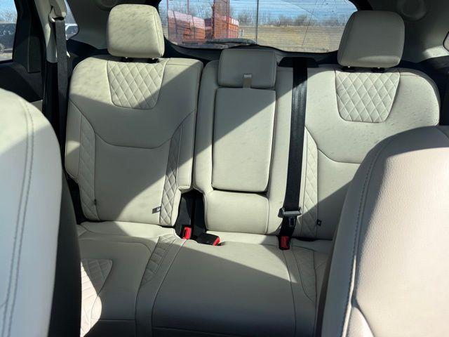 used 2024 Ford Edge car, priced at $33,000