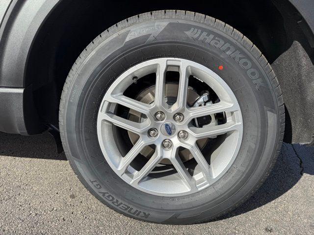 new 2026 Ford Explorer car, priced at $42,780