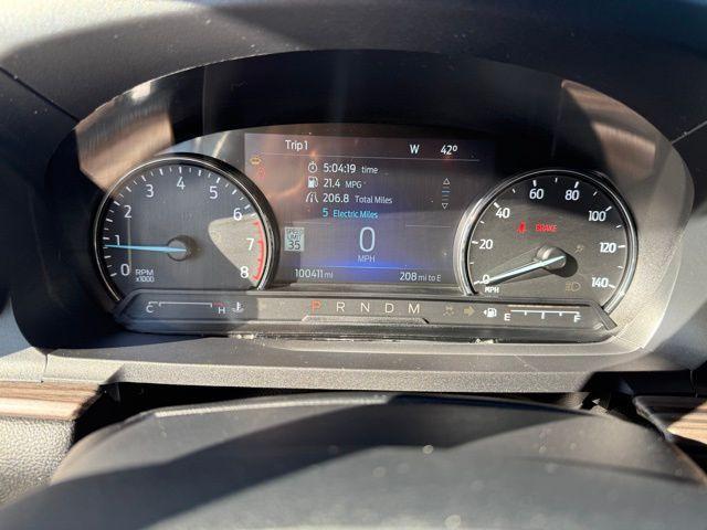 used 2021 Ford Explorer car, priced at $25,000