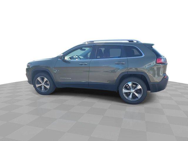 used 2019 Jeep Cherokee car, priced at $17,375