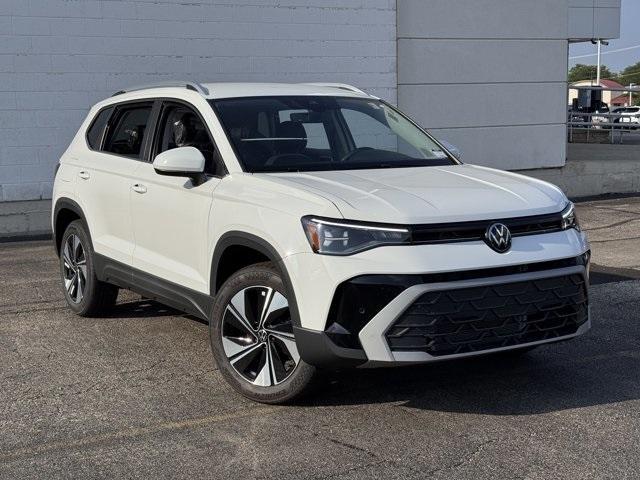 new 2025 Volkswagen Taos car