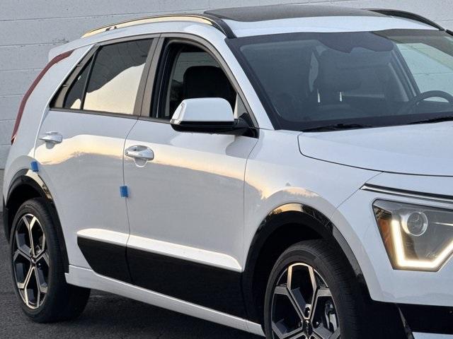 new 2025 Kia Niro car, priced at $30,990