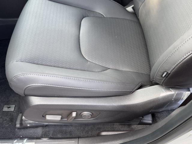 new 2026 Kia Carnival Hybrid car, priced at $55,285