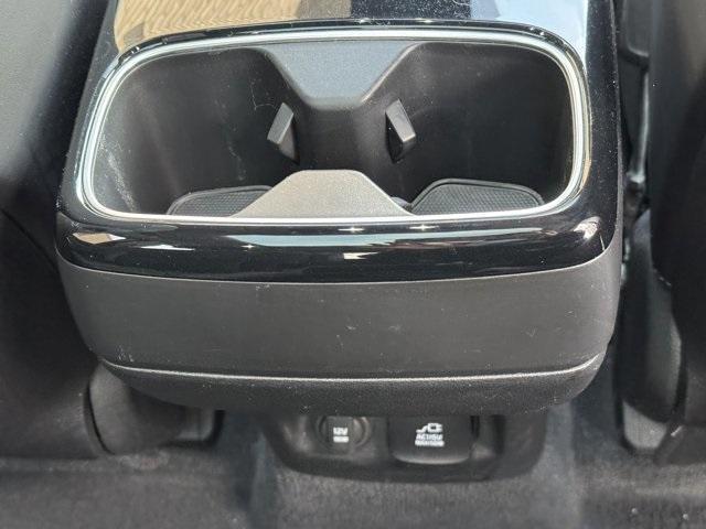 used 2024 Kia Telluride car, priced at $32,991