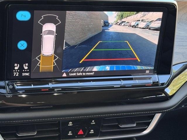 new 2026 Volkswagen Atlas car, priced at $43,617