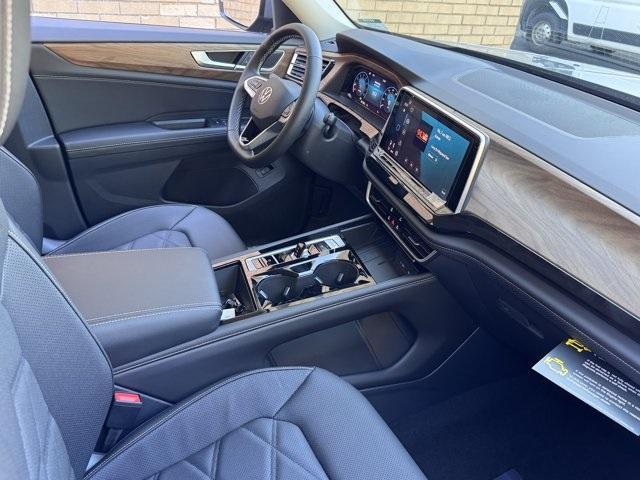 new 2026 Volkswagen Atlas car, priced at $43,617