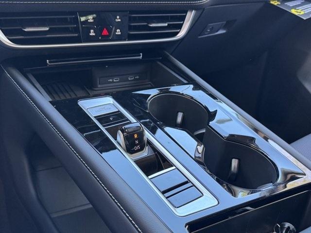 new 2026 Volkswagen Atlas car, priced at $43,617