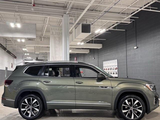 new 2026 Volkswagen Atlas car, priced at $51,941