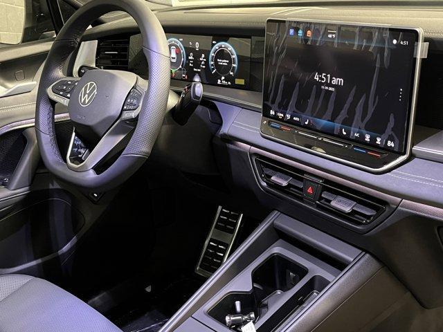 new 2025 Volkswagen Tiguan car