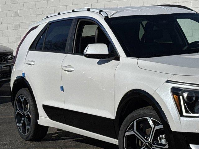 new 2025 Kia Niro car, priced at $30,990