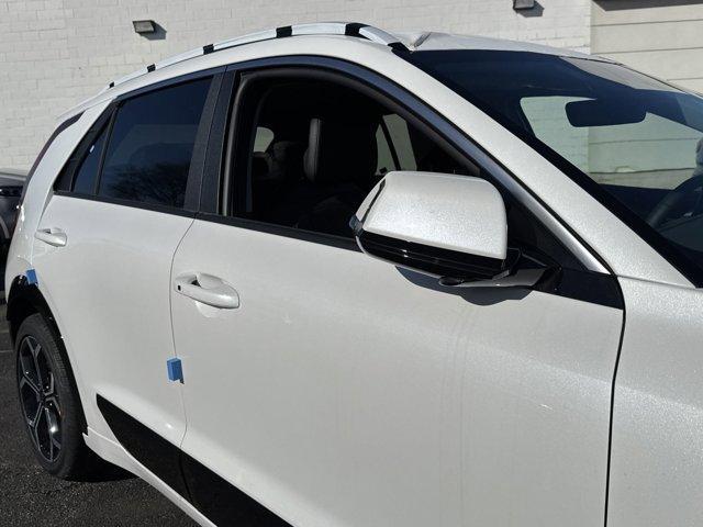 new 2025 Kia Niro car, priced at $30,990