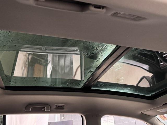 new 2026 Volkswagen Atlas car, priced at $51,641