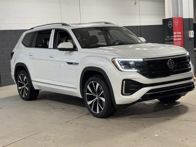new 2026 Volkswagen Atlas car, priced at $51,641