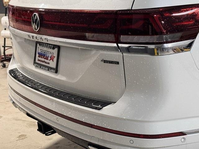 new 2026 Volkswagen Atlas car, priced at $51,641