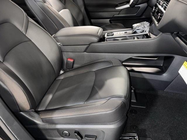 new 2025 Nissan Pathfinder car, priced at $35,515