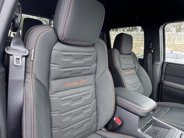 new 2026 Nissan Frontier car