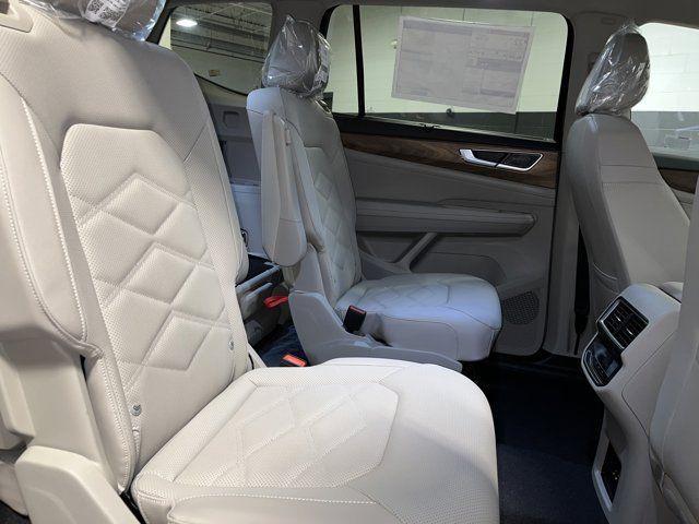 new 2026 Volkswagen Atlas car, priced at $44,762