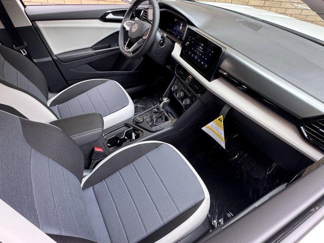 new 2025 Volkswagen Taos car