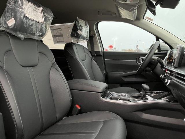 new 2026 Kia Sorento car, priced at $35,613