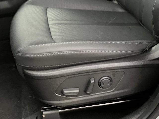 new 2026 Kia Sorento car, priced at $35,613