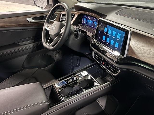 new 2026 Volkswagen Atlas car, priced at $45,287