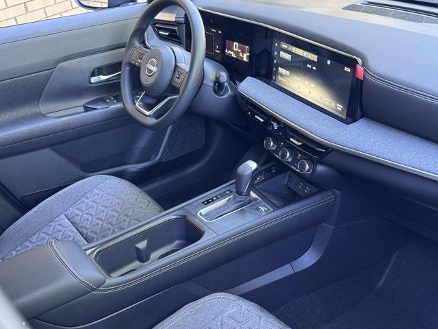 new 2025 Nissan Kicks car