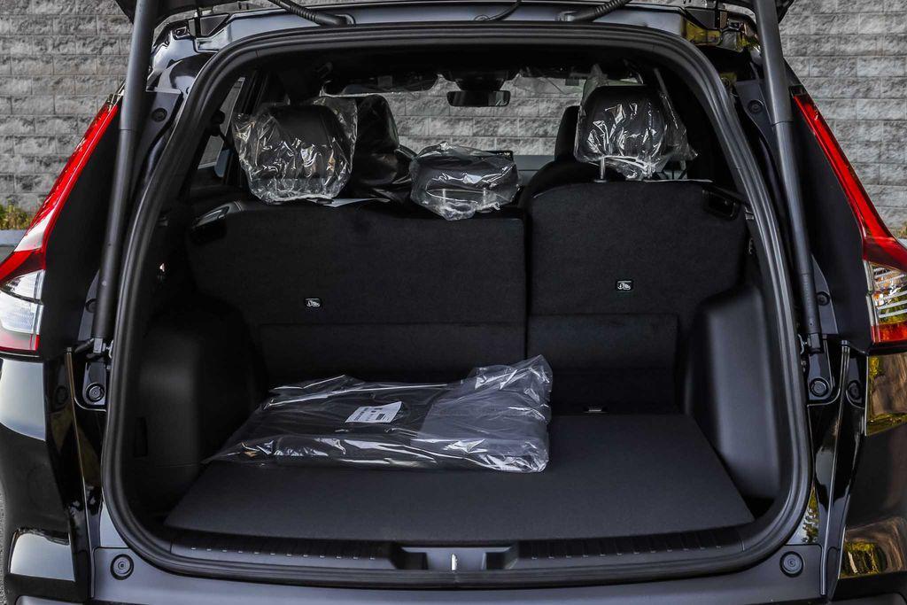 new 2026 Honda CR-V Hybrid car, priced at $43,000