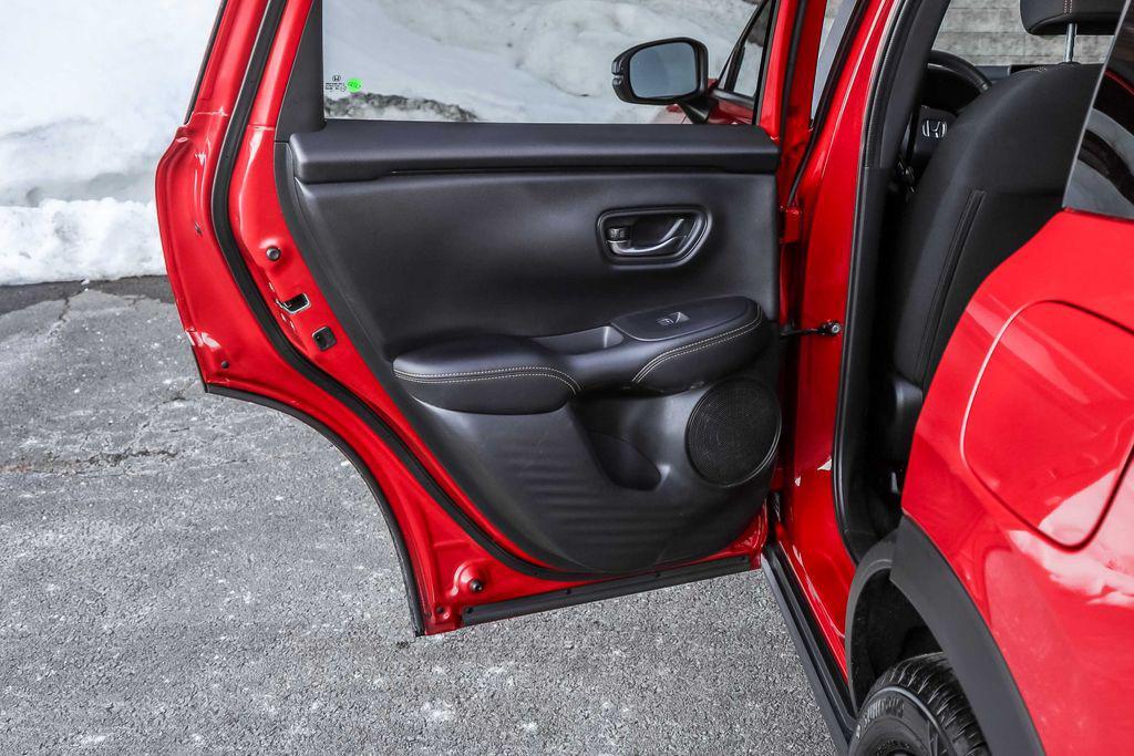 used 2025 Honda HR-V car, priced at $24,900