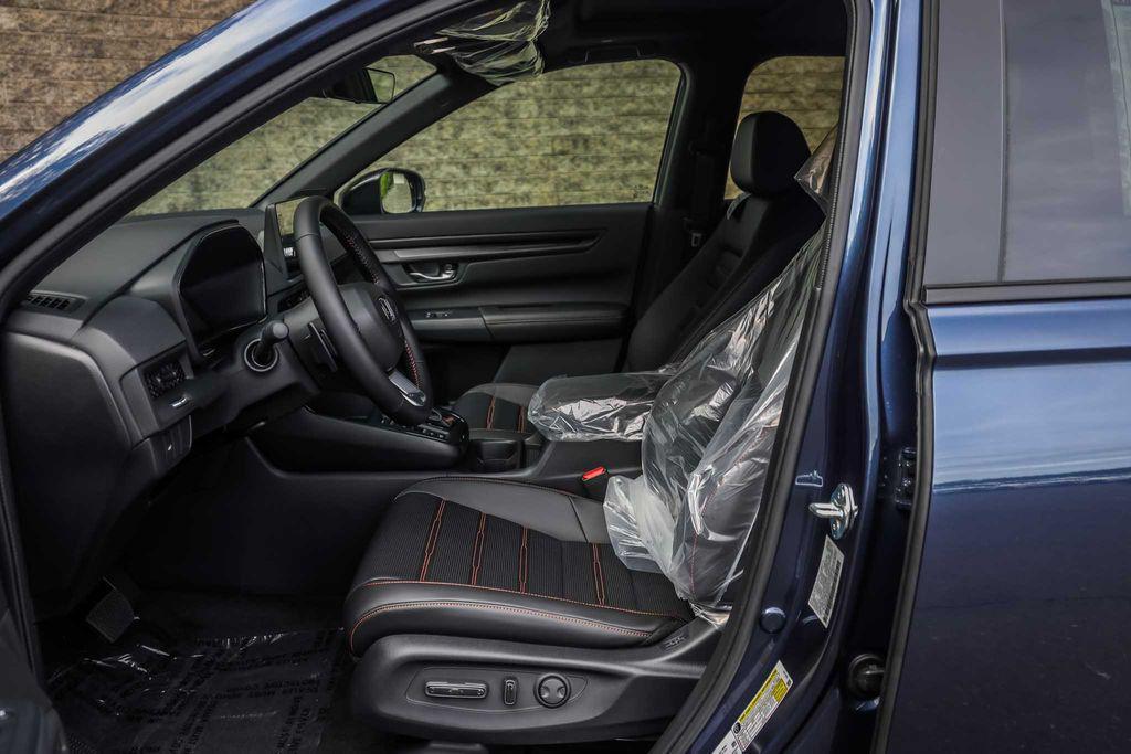 new 2026 Honda CR-V Hybrid car, priced at $40,675