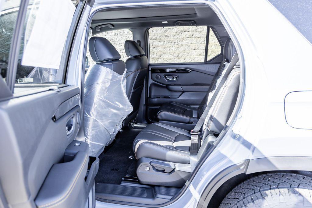 new 2026 Honda Pilot car, priced at $50,660